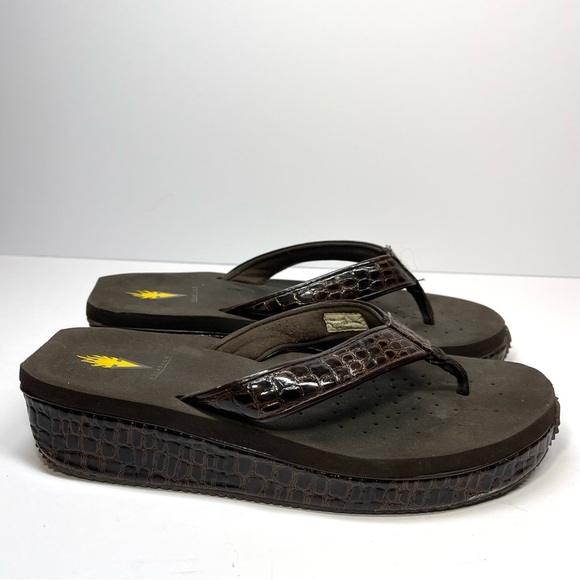 Volatile Sandals Women’s Size 10 Brown Mini Croc - Picture 1 of 8